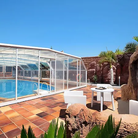Holiday home Olive *